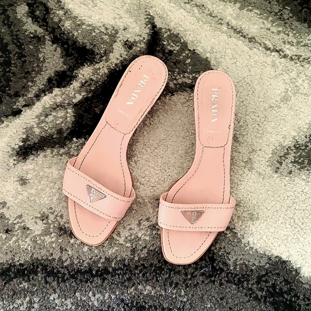 Vintage Y2K Prada Kitten Heel Slides Sandals Baby Pink 38.5